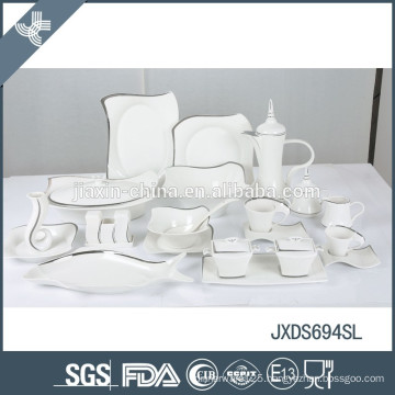 2015 NEW STYLE! 69pcs fine porcelain square dinner set with gold rim